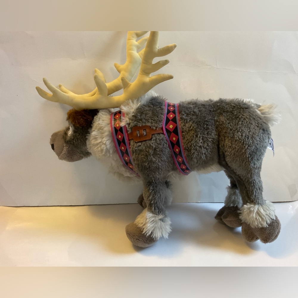 Disney Parks Sven Frozen Plush Wired Legs 17”
